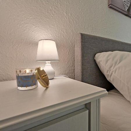 Appartement Au Calme En Plein Centre-Ville Nîmes Zewnętrze zdjęcie