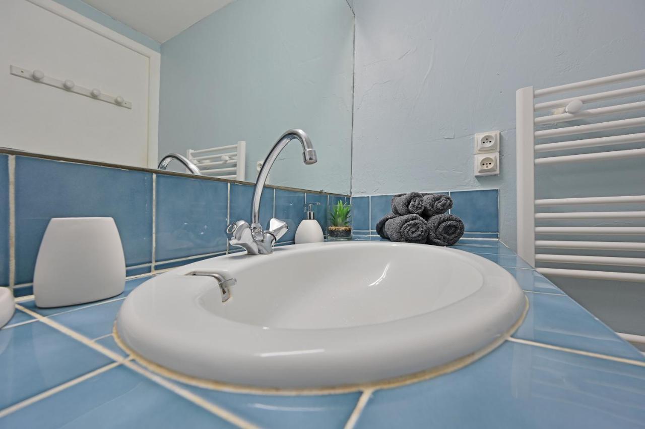 Appartement Au Calme En Plein Centre-Ville Nîmes Zewnętrze zdjęcie