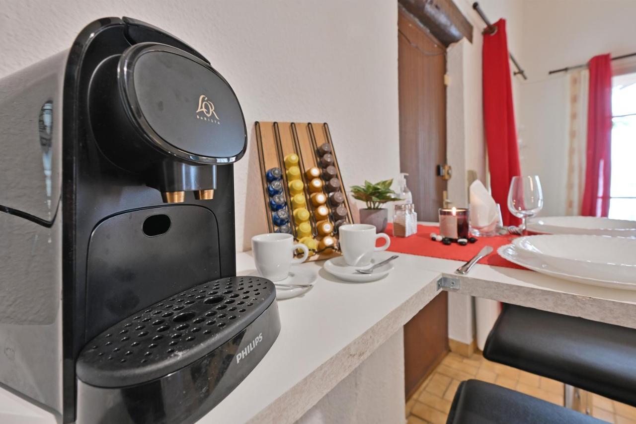 Appartement Au Calme En Plein Centre-Ville Nîmes Zewnętrze zdjęcie