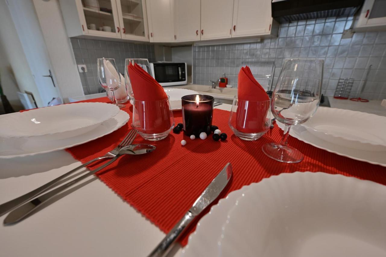 Appartement Au Calme En Plein Centre-Ville Nîmes Zewnętrze zdjęcie