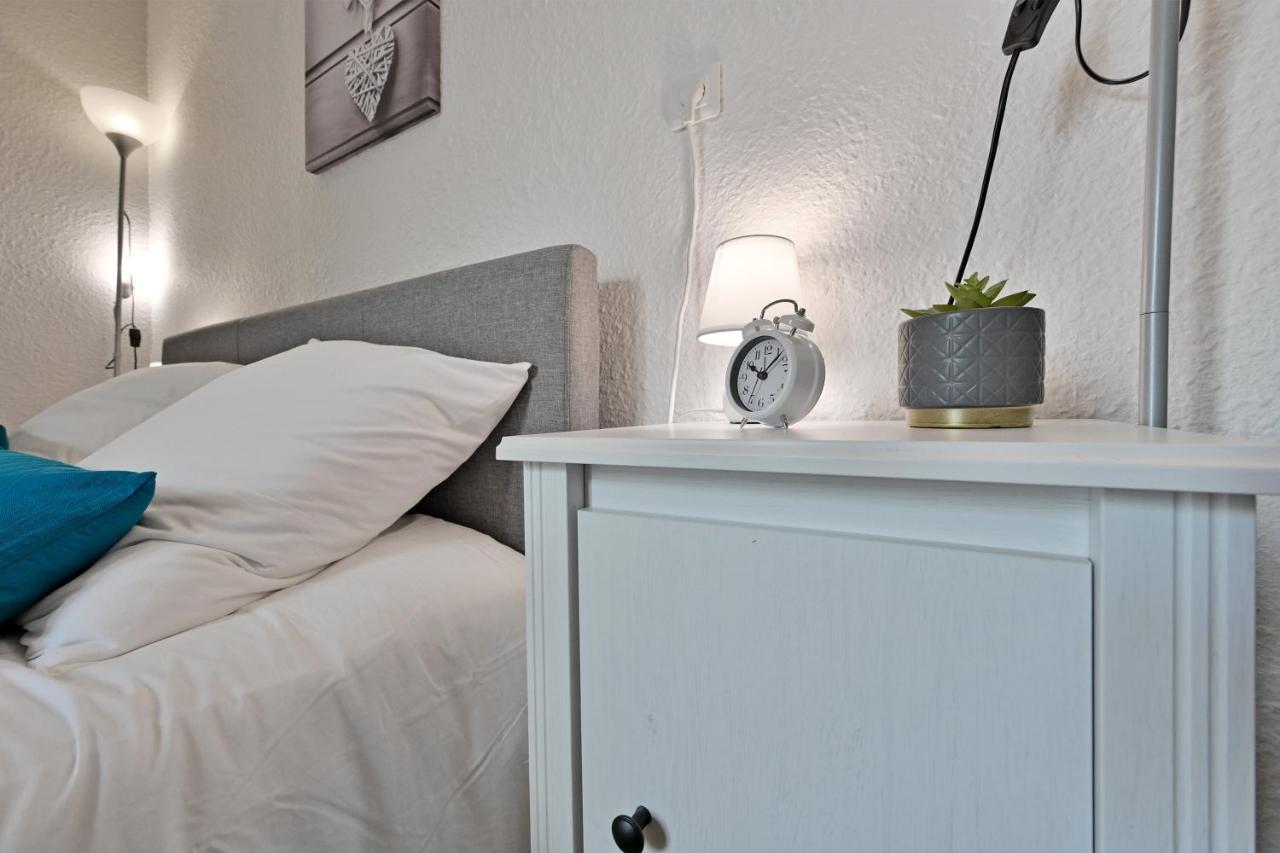 Appartement Au Calme En Plein Centre-Ville Nîmes Zewnętrze zdjęcie